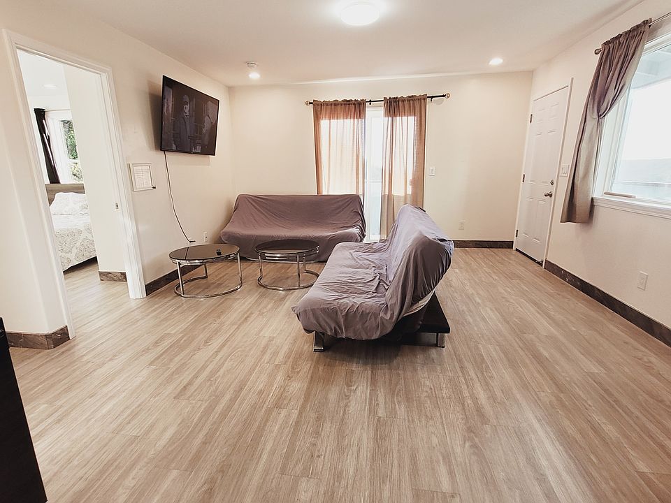 1st image of 1555 Pahulu St Unit D