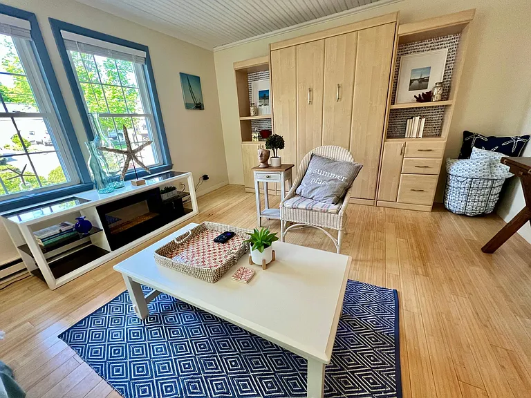 298 Main St #110 — Photo 22