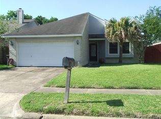 8110 Sandy Glen Ln, Houston, TX 77071