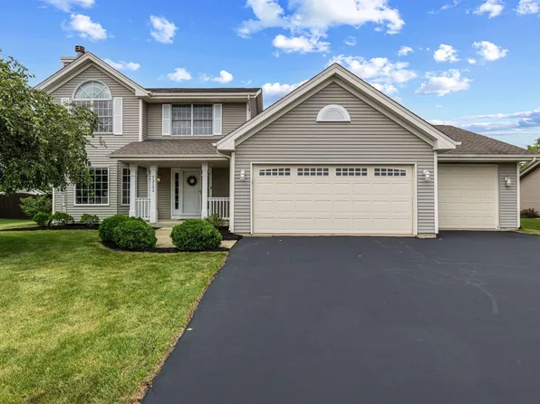13193 Stamford Ln, Rockton, IL 61072