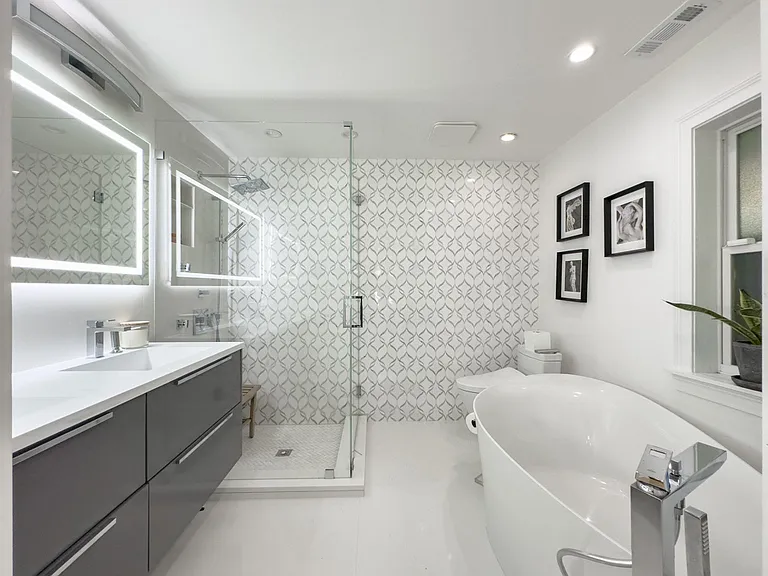 6609 N Kenton Ave #HFS — Photo 16
