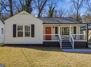 2951 Palm Dr, East Pt, GA 30344