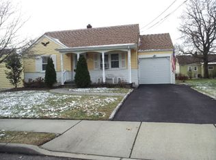 103 Birchwood Ter, Clifton, NJ 07012