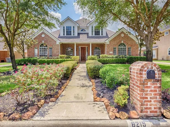 8219 Landau Park Ln, Spring, TX 77379