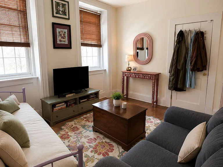 79 Pearl St #2 — Photo 2