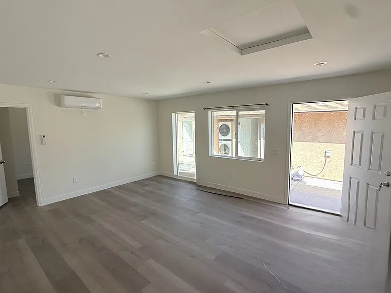 1430 S California Ave #A — Photo 3