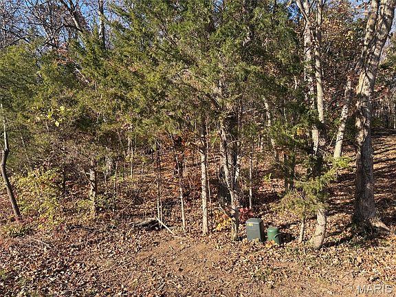 3rd image of 562 Village Dr E