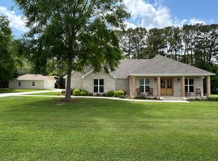 39 Derby Place Dr, Kiln, MS 39556