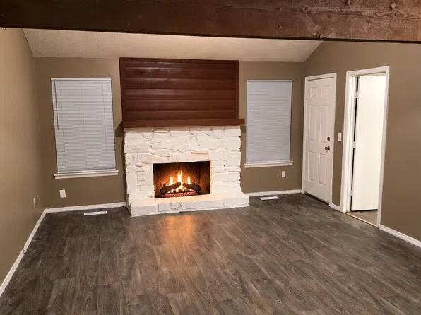 6540 S Yorktown Ave, Tulsa, OK 74136