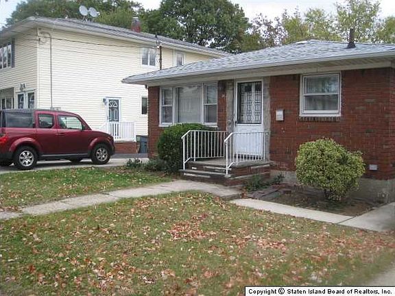 3rd image of 186 Maybury Ave