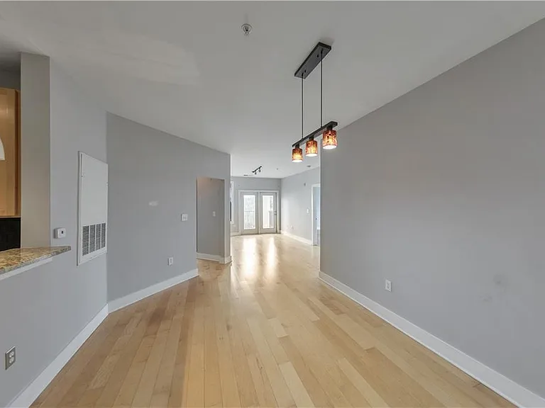 799 Hammond Dr #219 — Photo 16
