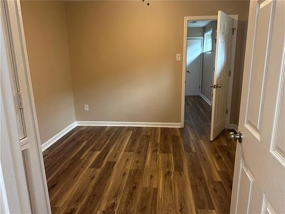 4th image of 3116 N Robertson St