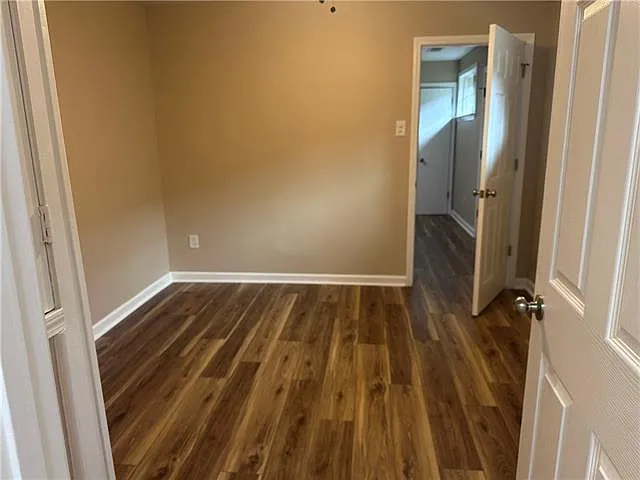 3116 N Robertson St — Photo 4