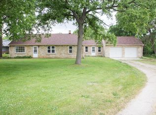 4450 S 68th St, Greenfield, WI 53220