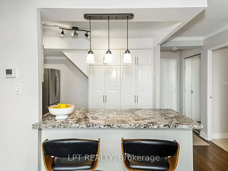 1300 Marlborough Ct #534 — Photo 4