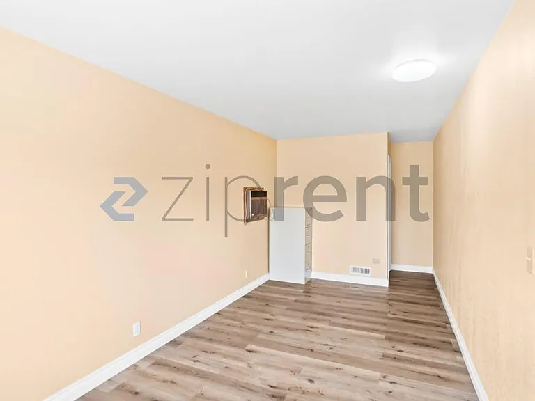 4842 Englewood Dr — Photo 22
