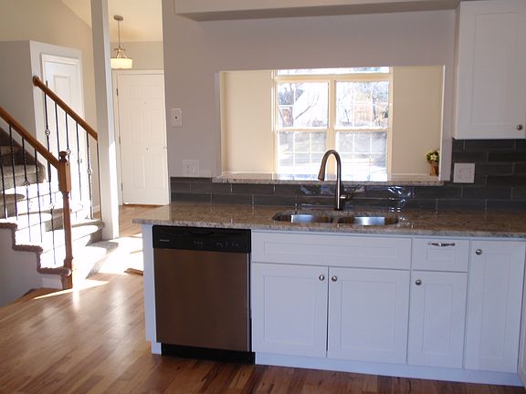 4th image of 8126 Ferncliff Dr