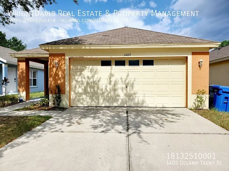 1409 Delano Trent St — Photo 2