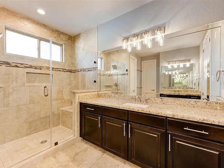 5711 Allen St — Photo 34