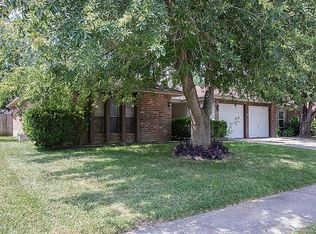 16315 Dew Drop Ln, Houston, TX 77095