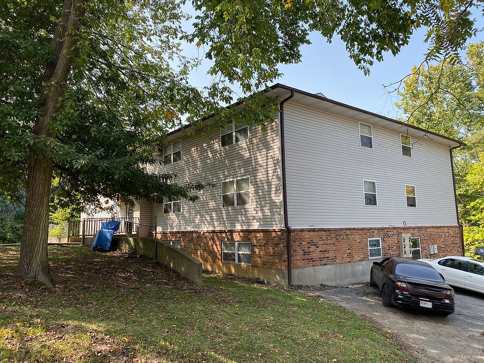 1st image of 2901 Lawnridge Ct APT J