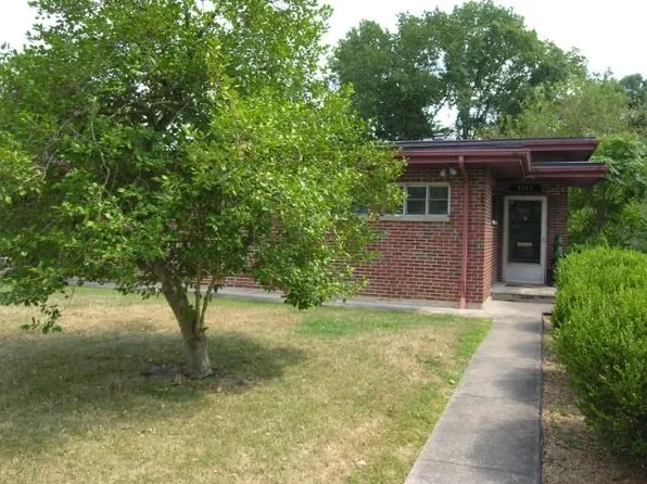 3023 Wallace Cir, Huntington, WV 25705