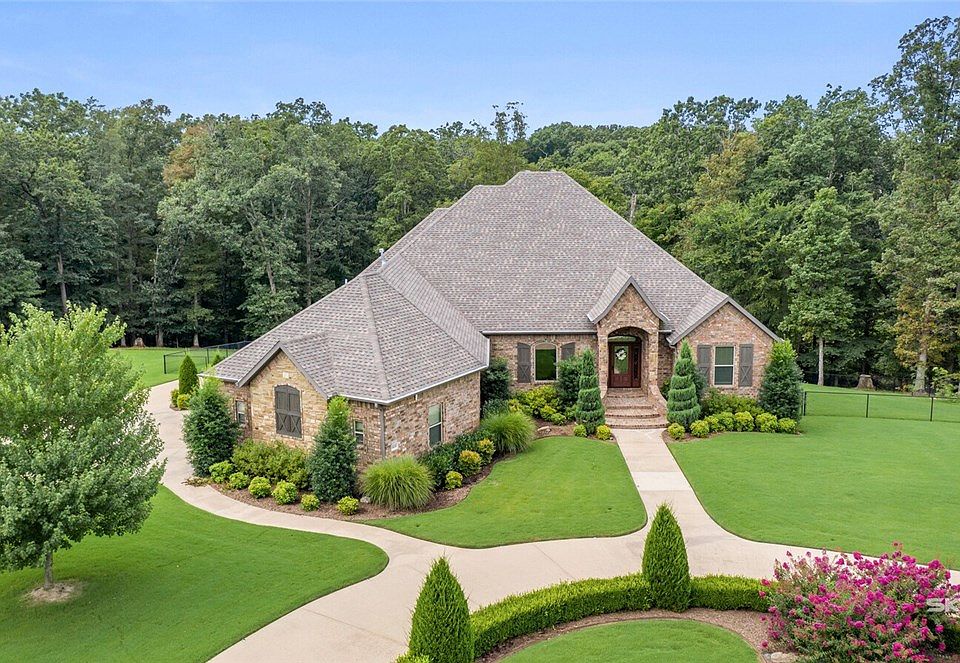 1st image of 1410 N Hilltop Farm Ln