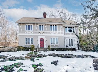 1122 Delta Ave, Cincinnati, OH 45208