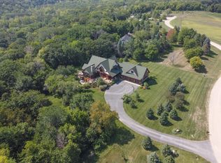 6445 Nathan Rd, Carver, MN 55315