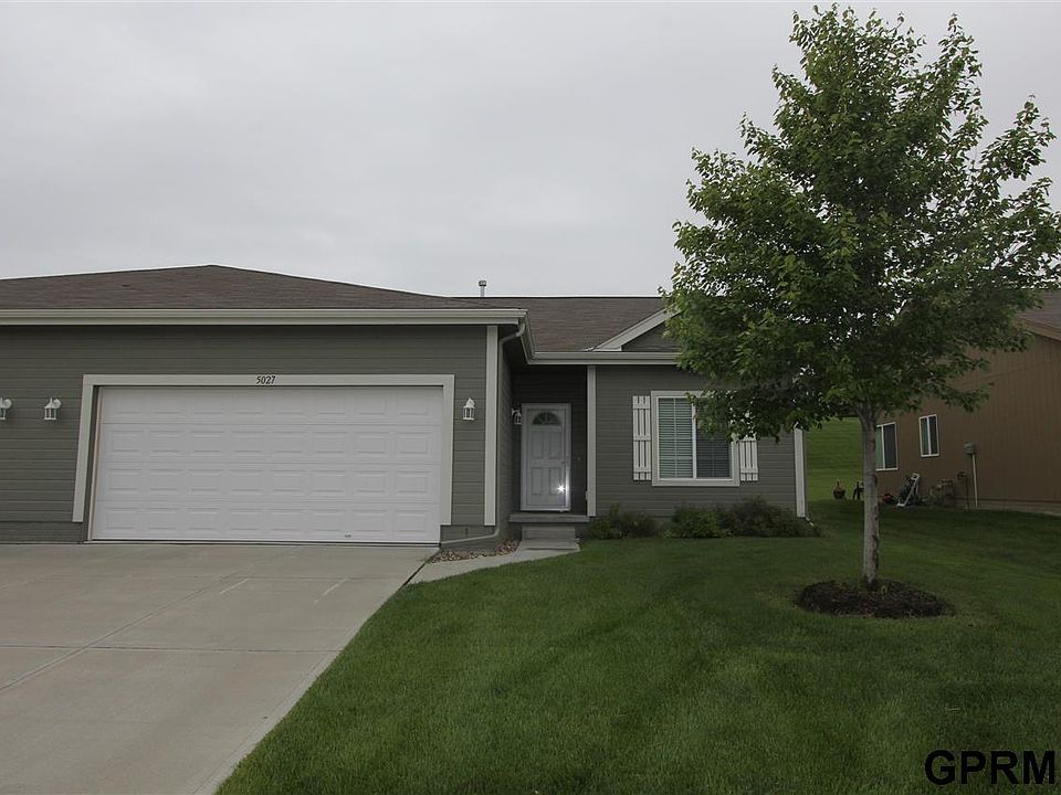 1st image of 5027 S 196th Cir