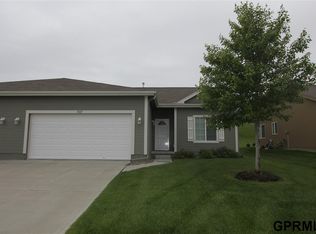 5027 S 196th Cir, Omaha, NE 68135