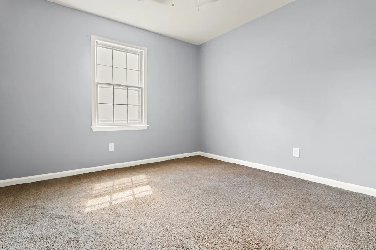 Building Photo - 2602 Mallard Ct