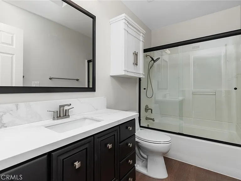 6595 Jaluit St — Photo 18