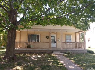 740 S 10th St, Salina, KS 67401