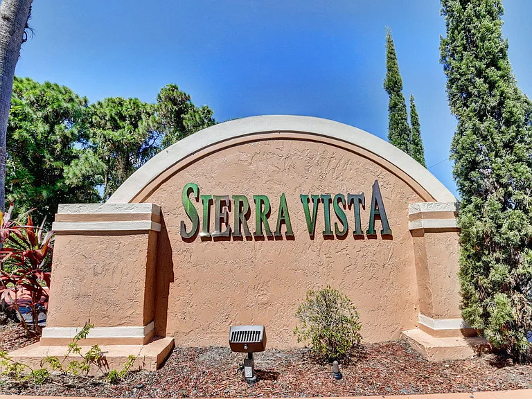 14211 W La Sedona Cir — Photo 36