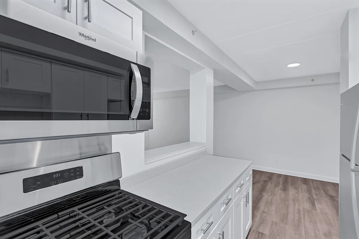 Building Photo - Hillstone Apartments