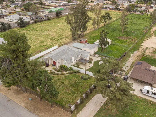 12730 8th St, Yucaipa, CA 92399