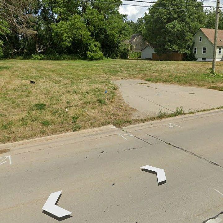 2nd image of 37676 Hayes Rd