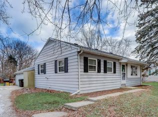 7015 Whitewater St, Racine, WI 53402