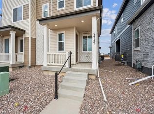 24121 E 30th Pl, Aurora, CO 80019