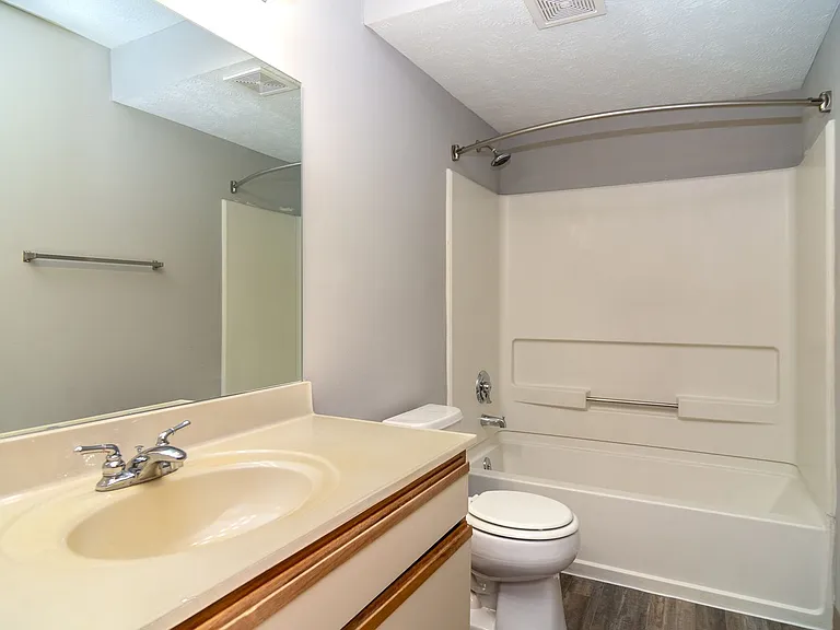 Normandy Hills Apartments LLC — Photo 30