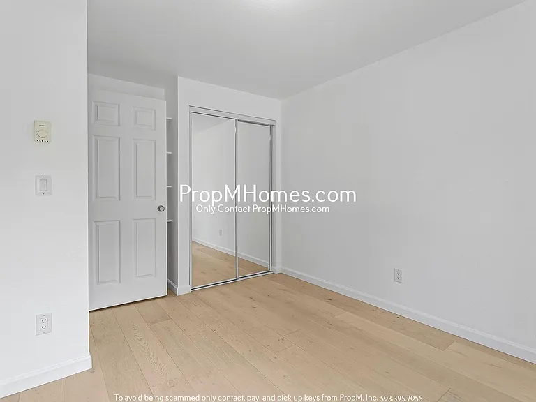 7937 SW 40th Ave #E — Photo 21