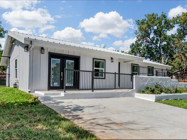 8007 Colony Loop Dr, Austin, TX 78724