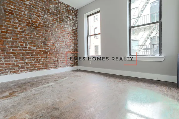 Rented by Emes Homes Realty LLC | media 11