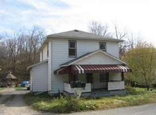 4445 Hollow Rd, New Castle, PA 16101