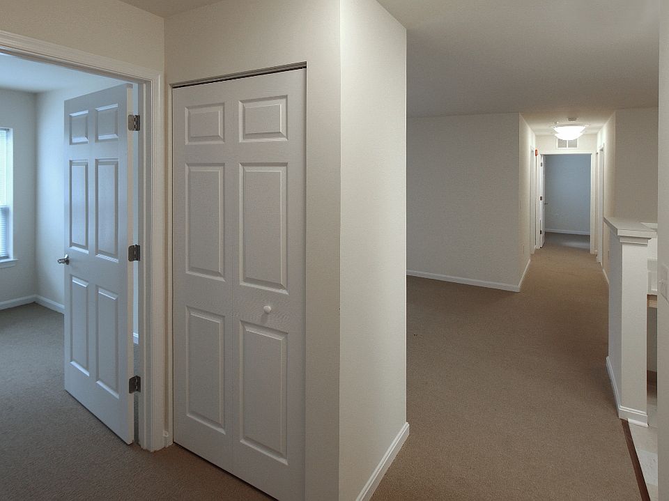 Welcome Home to Cambridge Commons