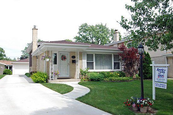 Lovingly Maintained Tri-Level