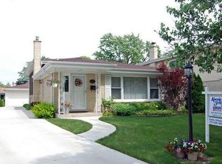 1025 N Western Ave, Park Ridge, IL 60068