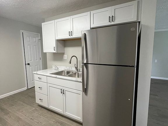 3rd image of 5925 E 200 N #2