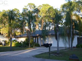 518 Greenwood Ave, Lehigh Acres, FL 33972